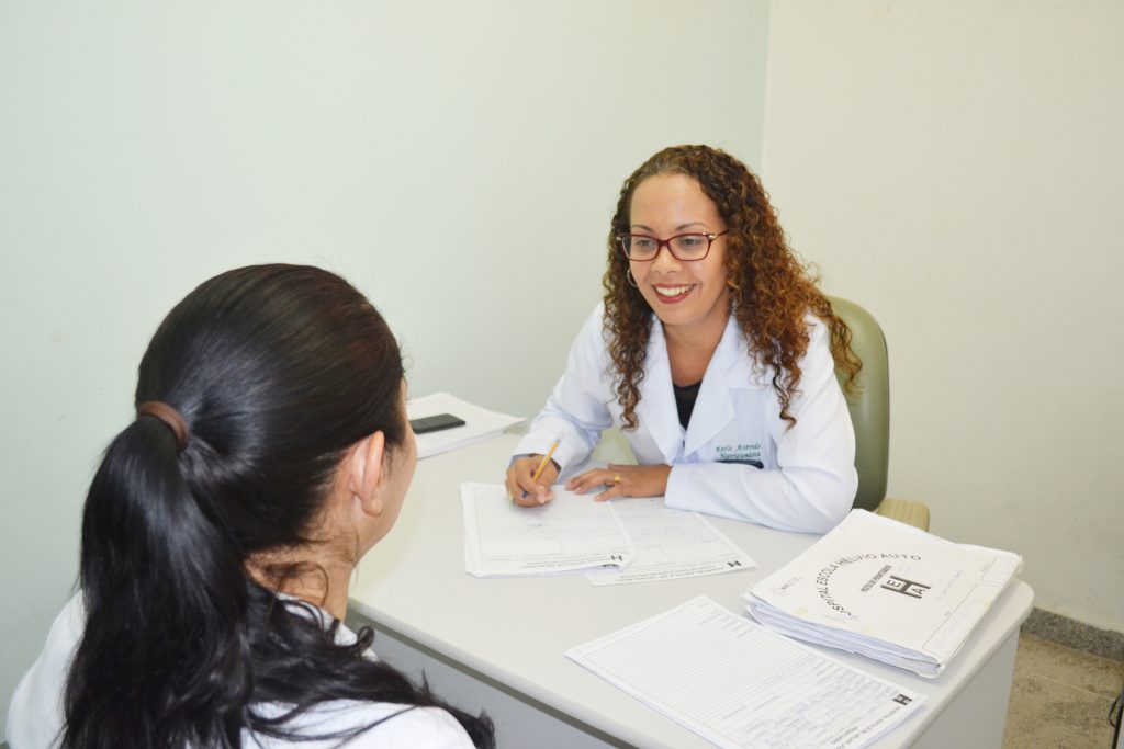 Nutricionista Karla Azeredo atende servidores do Helvio Auto todas as quartas-feiras, a partir das 14h