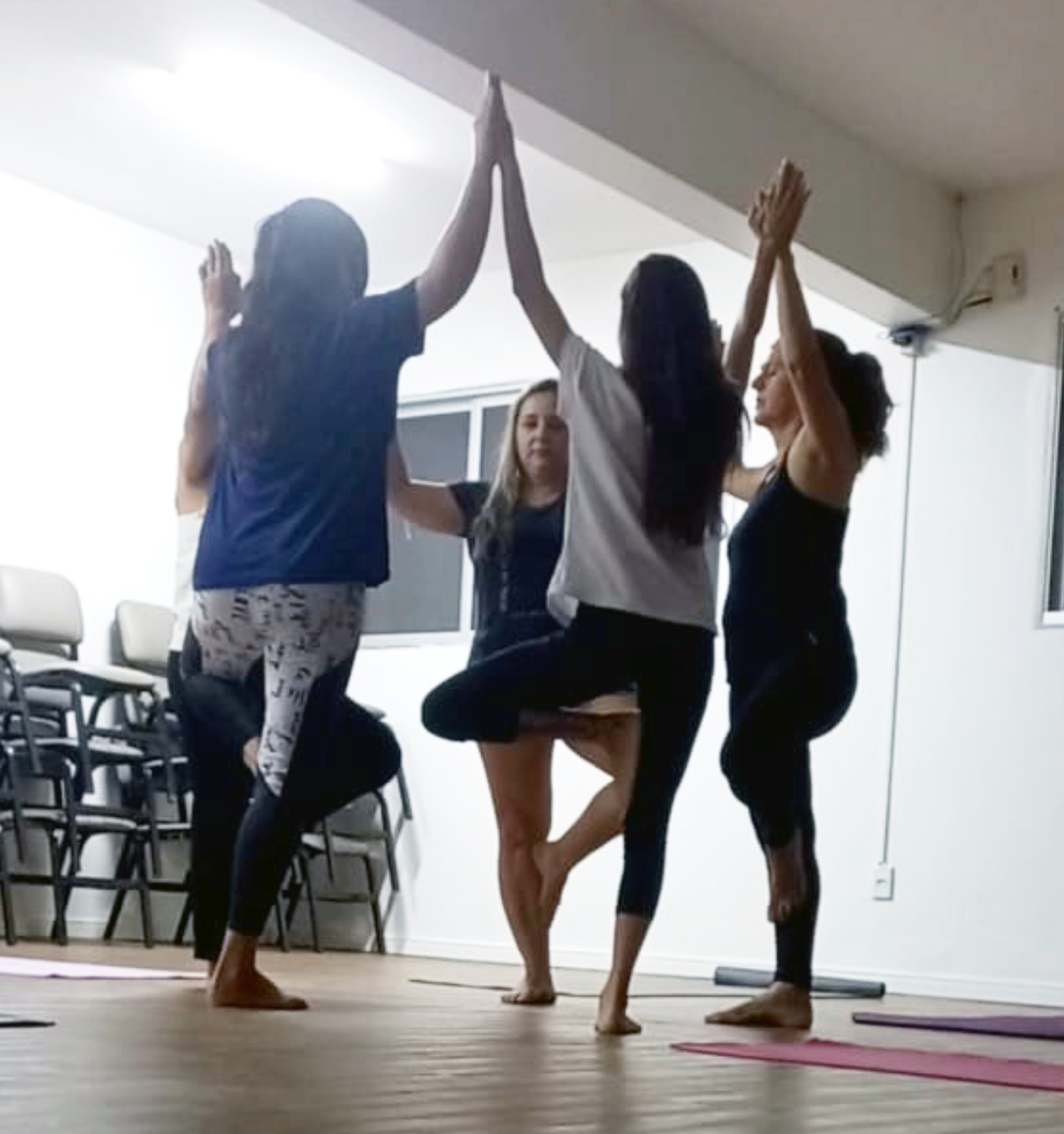 Hospital Escola Helvio Auto oferece prática de Yoga para